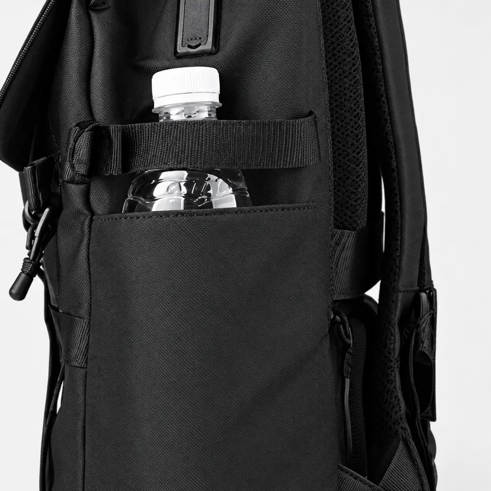 Poche latérale pour bouteille du sac à dos ordinateur L’Urbain