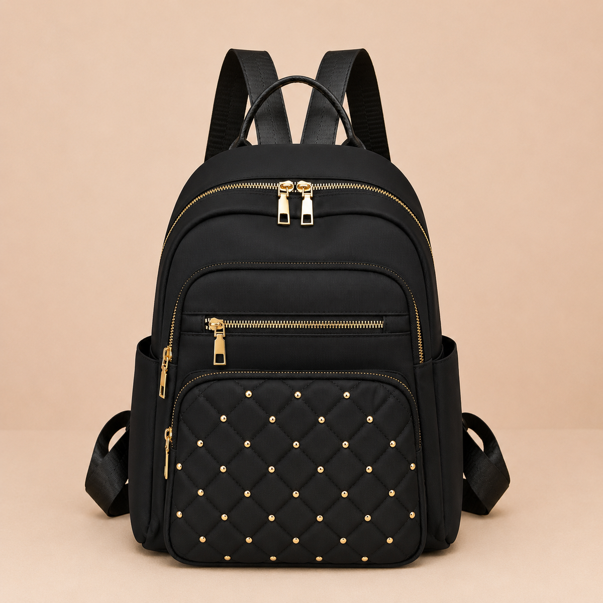 Sac a dos femme noir en nylon avec poches zippees et details matelasses