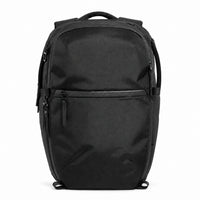 Sac à dos ordinateur Le Quotidien noir, vue de face, jusqu'à 15,6 pouces