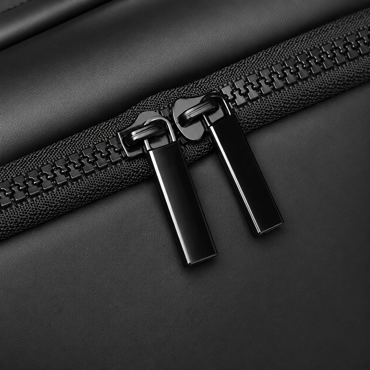 Le Transit — Sac ordinateur convertible 3-en-1